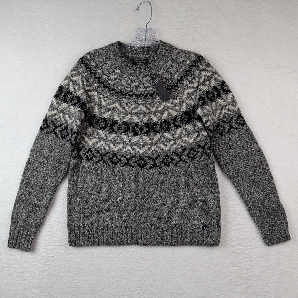 NWT Abercrombie & Fitch Crew Neck Sweater Women's Small Fair Isle Gray Black